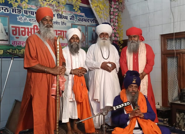 A religious gathering was organized on the occasion of the birthday of Dhan-Dhan Brahma Gyani Saint Baba Jwala Singh Ji Harkhowal Wale